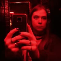 Наомі Тенет на we.ua