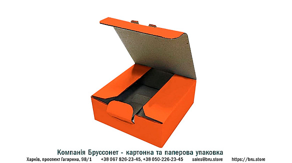Картонна коробка помаранчева самозбірна 9х9х3 см (0,5 кг) на we.ua