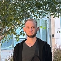 Єгор Смоляков на we.ua