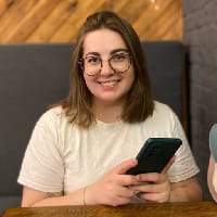 Анна Піцур на we.ua