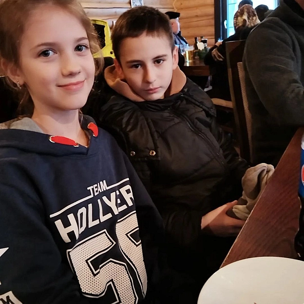 Допомога - Olena on we.ua