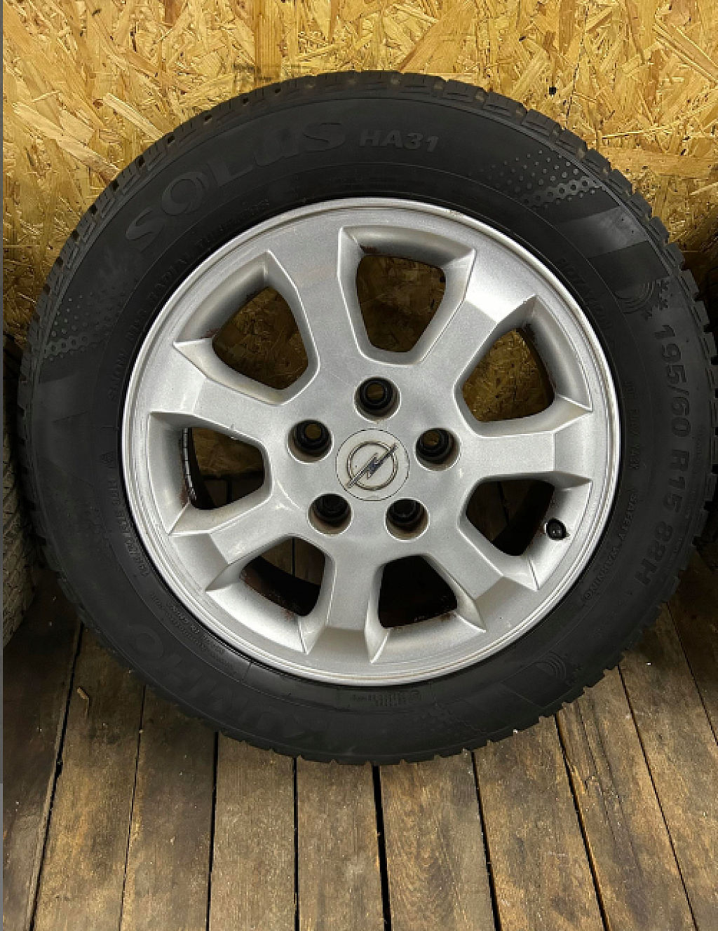 Продам автозапчастину kumho в Києві за 15 950 грн