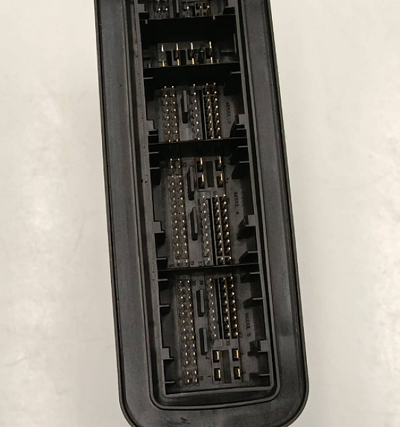 Продам Блок управління двигуном BMW F10 F11 8579748 0281030983 030400889 ECU оригінал в Києві за 21 200 грн на we.ua