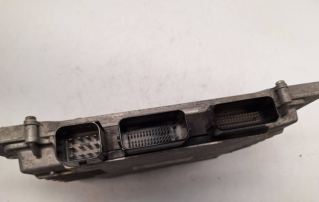 Продам Блок управління двигуном ECU BMW X3 F25 — 12147623630 | 7623630в Києві за 27 000 грн SamohodBox