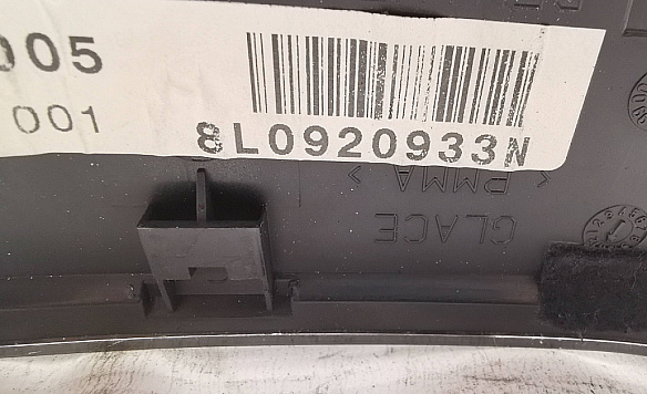 Продам Audi A3 8L Лічильник годин / Панель приладів MM4 8L0920933N в Києві за 11 200 грн SamohodBox на we.ua