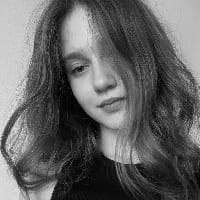 Аліна на we.ua