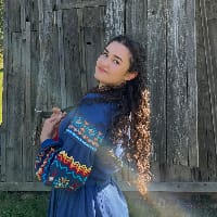 Анастасія Мельничук на we.ua