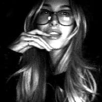 Scarlett Asteriadis на we.ua